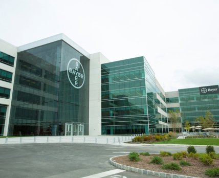 Bayer покупает инновационную технологию для разработки лекарств