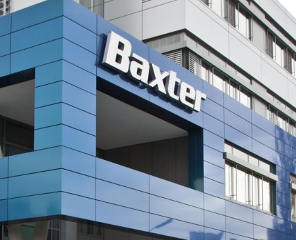 В IV квартале объем продаж Baxter BioScience увеличился на 9%