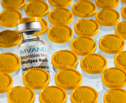 Bavarian Nordic продасть американському уряду партії вакцини проти чорної віспи