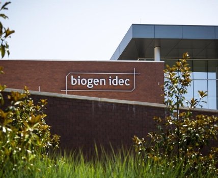 Biogen использует фитнес-трекер Fitbit для сбора медицинских данных