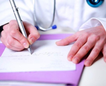 Новый законопроект предлагает обязать врачей предоставлять пациентам развернутую информацию в письменной форме