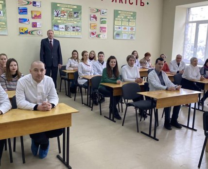 НФаУ запустила тематические курсы повышения квалификации для фармацевтов в Донецкой области