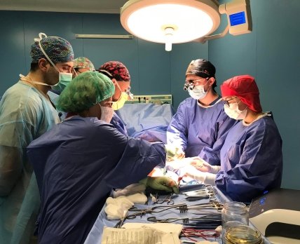 Лікарі у Львові провели пересадку нерва військовому, щоб він зміг знову ходити /Перше медичне об'єднання Львова