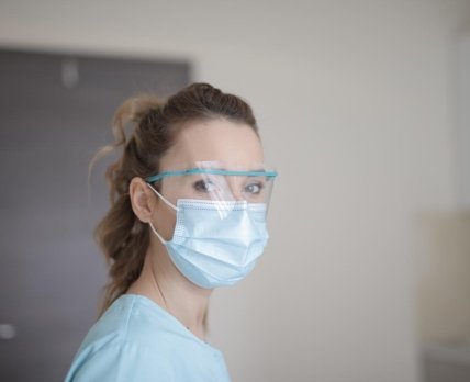 Исследование: маски из хлопка не защищают от коронавируса