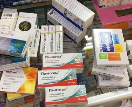 Правоохранители прекратили реализацию запрещенных препаратов в одной из аптечных сетей Одессы (+ФОТО)