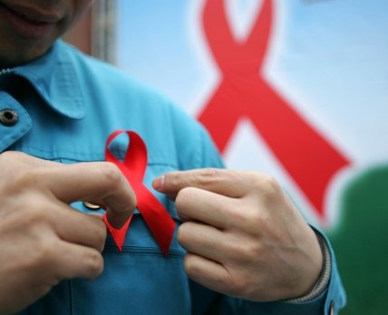 У Києві виділили майже 9 млн грн на боротьбу з ВІЛ/СНІД та гепатитами у 2023 році