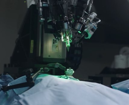 Компания Илона Маска начала набор парализованных пациентов в контроверсное испытание