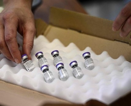 Польша уступила Украине свою долю вакцин против коронавируса от Евросоюза