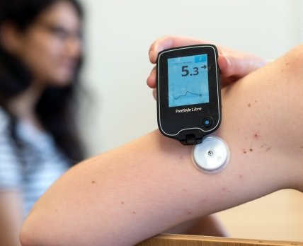 Разработанное Abbott устройство для контроля уровня глюкозы в крови показало свою эффективность