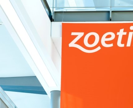 Valeant и Pershing Square Capital Management заинтересовались ветеринарным бизнесом Zoetis