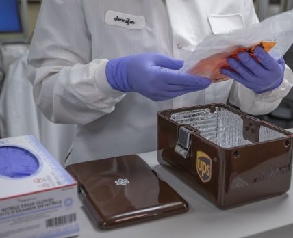 «Дочка» UPS будет доставлять лекарства из CVS Pharmacy с помощью дронов