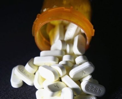 Три аптечні мережі визнали винними в опіоїдній епідемії