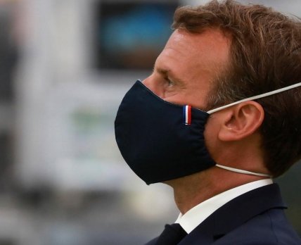 Французов заставят носить маски только на следующей неделе