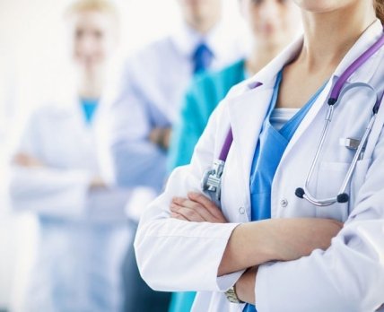 Пів тисячі іноземних лікарів готові надавати медичну допомогу в Україні