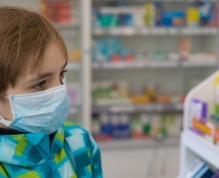 В Україні ввели суворі штрафи за продаж ліків дітям