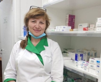 Депутат розповів про співробітницю аптеки Харкова, яка постраждала від бомбардування
