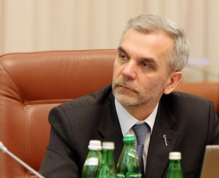 Отстраненный от должности Олег Мусий забаррикадировался в кабинете