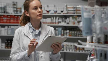 НСЗУ принимает заявки на включение торговых наименований лекарств в перечень реимбурсации /freepik