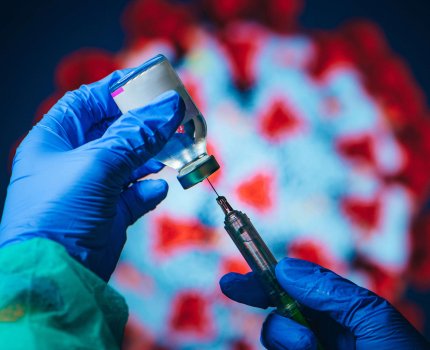 Недоверие к вакцинам от COVID-19 пытаются преодолеть при помощи приложения для смартфонов