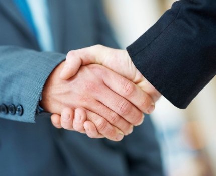 Pfizer и AbbVie заключили соглашения по биосимиляру препарата Humira