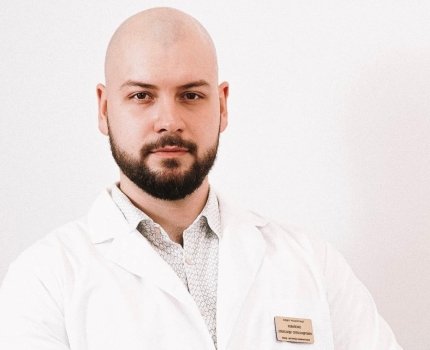 Олександр Коваленко, лікар ортопед-травматолог, вертебролог клініки реабілітації Інституту травматології та ортопедії НАМН України. /Фото з власного архіву