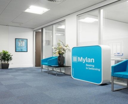 Акции Mylan упали после заявления Хиллари Клинтон