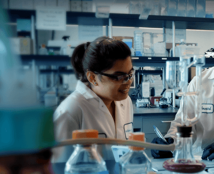 Партнер AstraZeneca признался в подтасовке данных по препарату от анемии