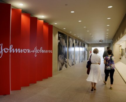 Johnson &amp; Johnson озаботилась масштабами производства вакцины от COVID-19