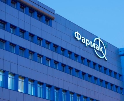 Під Києвом через бойові дії згорів склад «Фармаку»