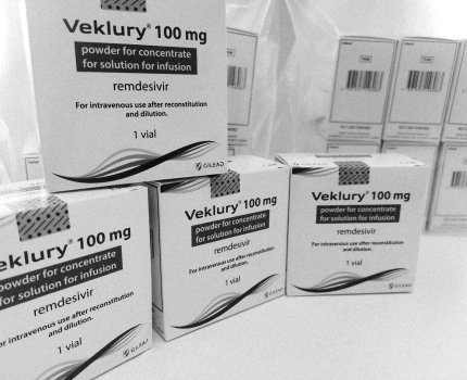 ВОЗ не указ: FDA одобрило ремдесивир в качестве первого препарата для терапии COVID-19