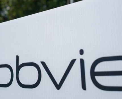 AbbVie судится с Genmab