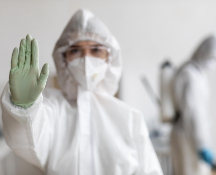 Захворюваність на COVID-19 в Україні зросла на 46%: понад 10 тисяч випадків за тиждень /freepik
