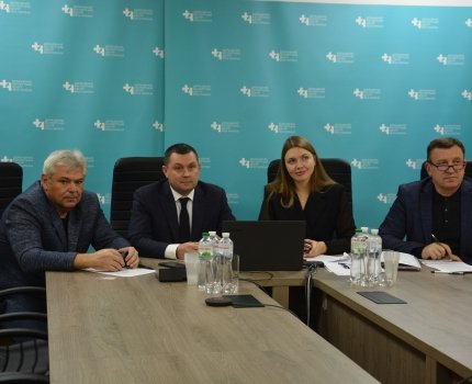 Михайло Бабенко та Ореста Піняжко взяли участь у круглому столі з оцінки медичних технологій