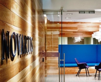 Novartis намерена продать долю в Roche