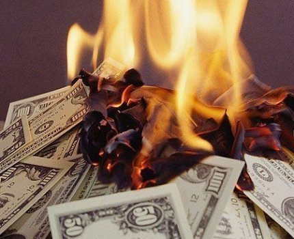 Банк «Финансы и Кредит» закончил 2015 год с рекордным убытком 21 млрд грн
