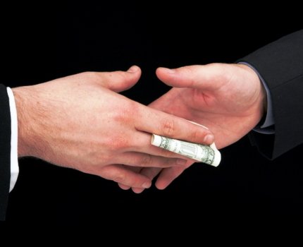 Правоохранительные органы заинтересовались ценообразованием на спирт для крупных производителей лекарств – "Артериум", "Фармак", группы "Здоровье"
