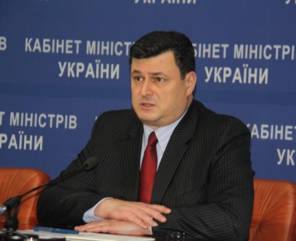 Квиташвили пытается подменить идею страховой медицины платным медобслуживанием