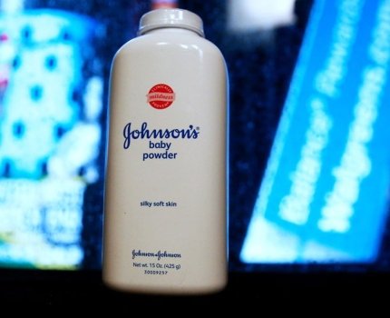 Johnson &amp; Johnson прекращает продажи детского талька в США и Канаде