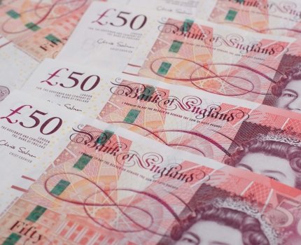 Персонал шотландских аптек получит по £500 за помощь во время пандемии COVID-19