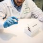Скандальный стартап Theranos прекратил существование из-за обвинений в мошенничестве