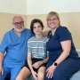 Роберто Брамбілла зі своїм пацієнтом Артемом Фото: /Первое медицинское объединение Львова