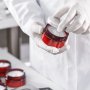 Виробництво косметичної продукції. Ілюстративне фото /freepik