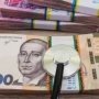 У МОЗ запевняють, що українські медики в умовах війни забезпечені гідною зарплатою