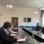 Виктор Ляшко во время встречи с представителями Amnesty International.