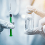 Британские ученые развенчали фейки о вакцинах от COVID-19 и фертильности