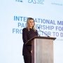 Украина и мировые клиники создали 95 партнёрств в сфере здравоохранения /Перша леді України Олена Зеленська