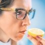 Аносмия при коронавирусе: как вернуть обоняние?