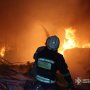 Під час атаки на Дніпро знищено склад мережі аптеки «Мед-Сервіс» /ДСНС