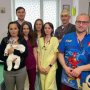 Львівські лікарі виконали унікальну операцію, сформувавши немовляті канал для відтоку жовчі за допомогою робота