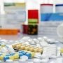 В Украине ввели контроль за ценами на лекарства и продукты